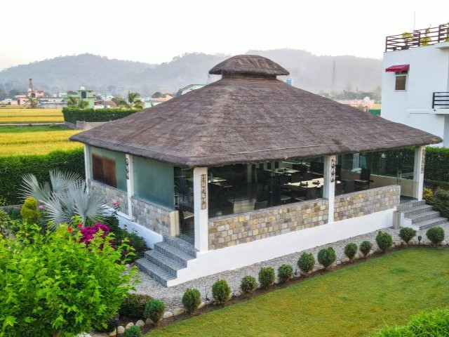 Luxury Restaurants in Jim Corbett National Park